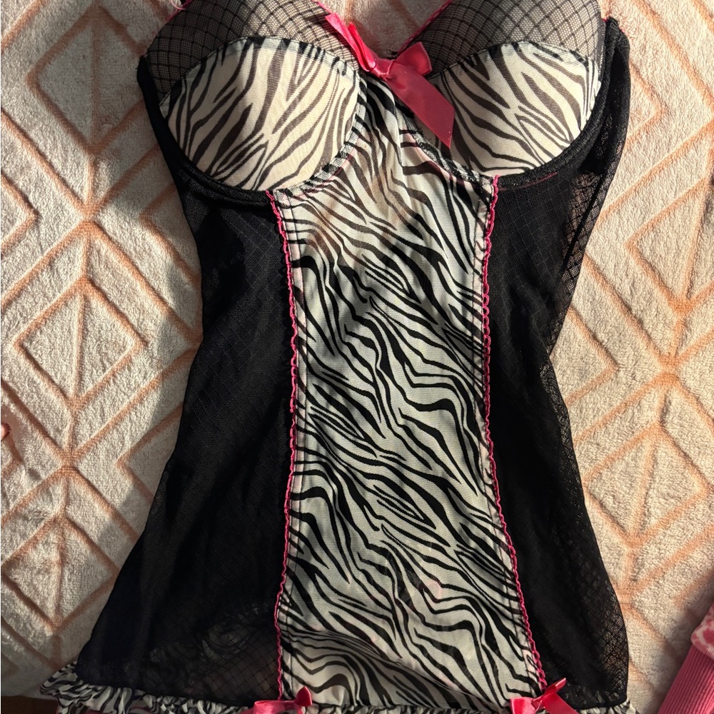 Y2K Gyaru Zebra Print Lingerie with Pink Accents